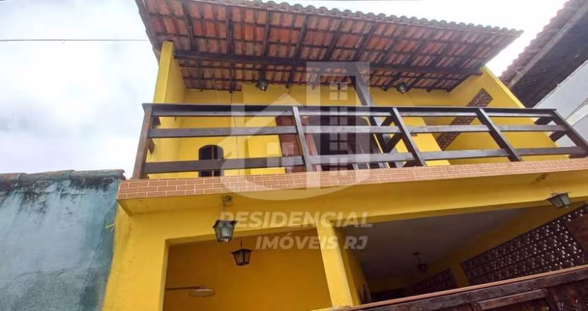 Casa Venda 122m² Duas Vagas 3Quartos Suítes Rua do Moinho Peró-Cabo Frio RJ