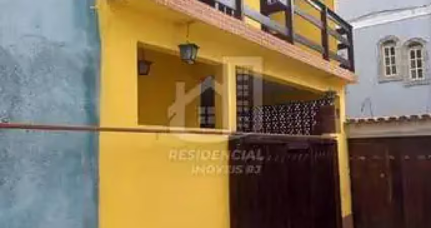 Casa duplex mobiliada no peró, cabo frio - 10 minutos da praia!