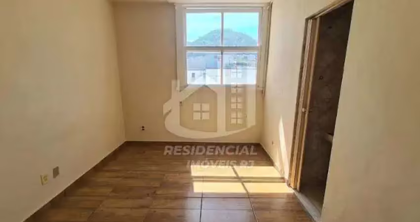 Apartamento 37m² com 1 quarto para venda no catete rj