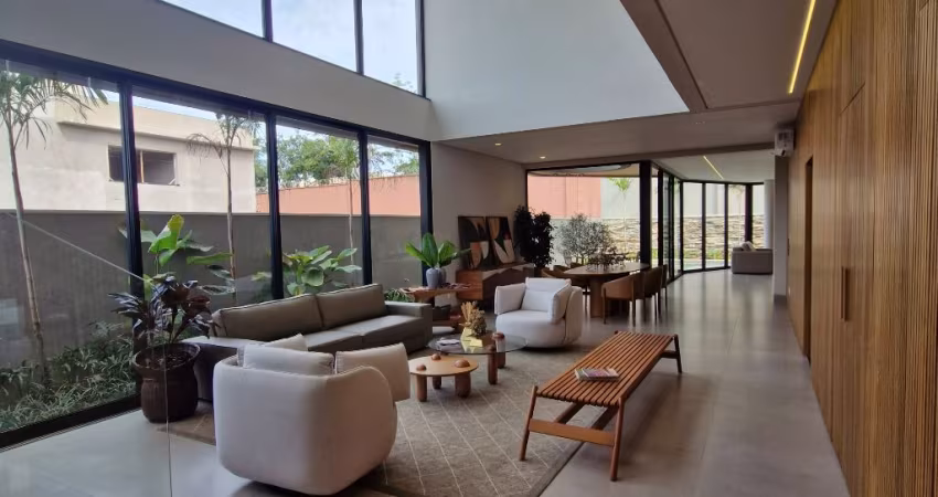 Maravilhoso sobrado á venda no Olhos D'água