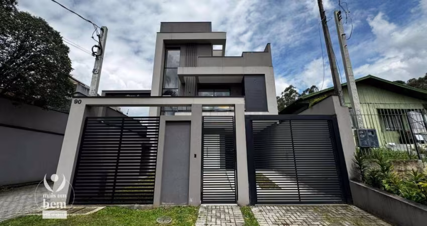 Sobrado Triplex com 160 m², contém terraço com hidromassagem, 3 quartos sendo 1 suíte, à venda por R$ 1.290.000 - São Lourenço - Curitiba/PR