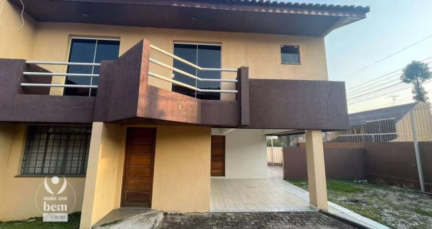 Incrível sobrado de 165 m² com 4 quartos, sacada, churrasqueira, 2 vagas de garagem à venda por R$ 800.000 - Atuba - Curitiba/PR