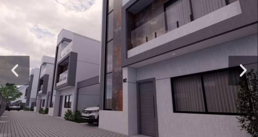 Sobrado em condomínio fechado - Estuda Permuta - 3 suítes, terraço com churrasqueira e 2 vagas de garagem a venda no Capão Raso