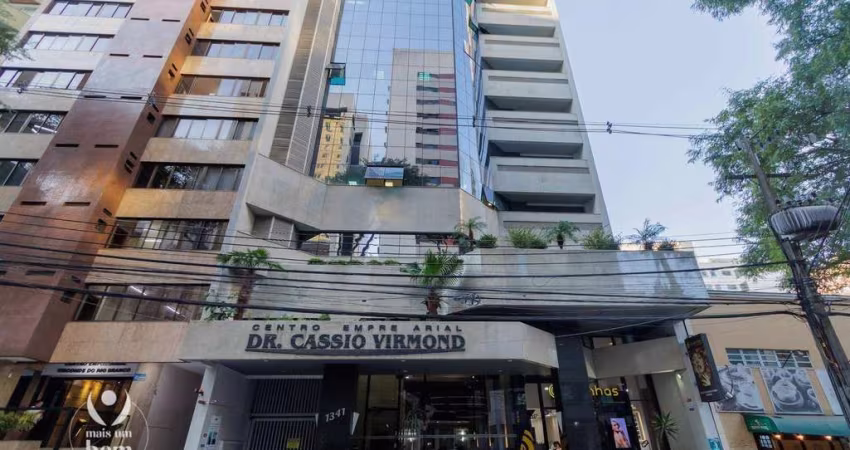 Ampla sala de 108 m² com mezanino, ótima localização à venda por R$ 830.000 - Centro - Curitiba/PR