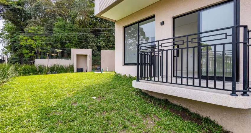 Sobrado com 3 Suítes, 2 vagas, churrasqueira à venda, 190 m² por R$ 1.304.680 - Vista Alegre - Curitiba/PR