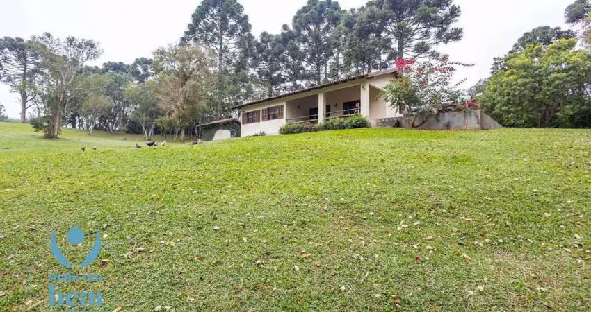 Belíssima Chácara com 3 dormitórios à venda, 6000 m² por R$ 1.400.000 - Salgadinho - Campo Largo/PR