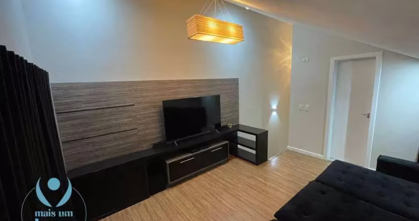 Sobrado mobiliado em condomínio fechado com piscina, 3 quartos e cinema no ático, à venda, 139 m² por r$ 1.290.000 - santa cândida - curitiba/pr
