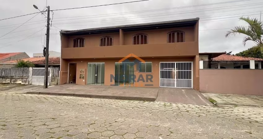 Imóvel Comercial/ Residencial a 200m do Mar