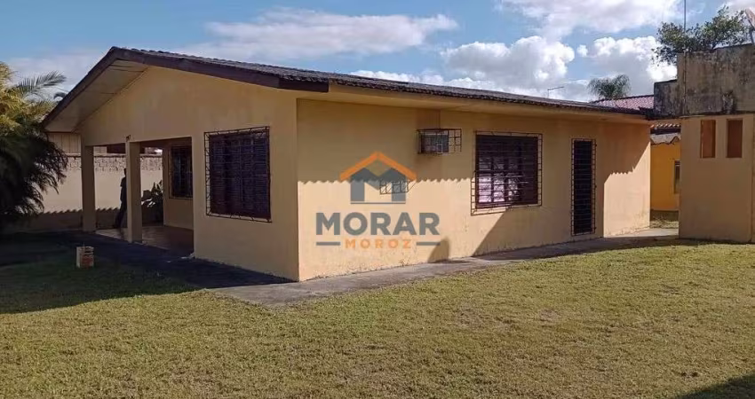 Casas com 5 dormitórios á 3 quadras do mar !