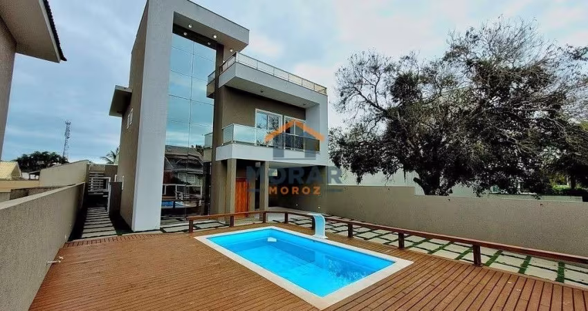 Sobrado faixa mar com piscina Atami Norte