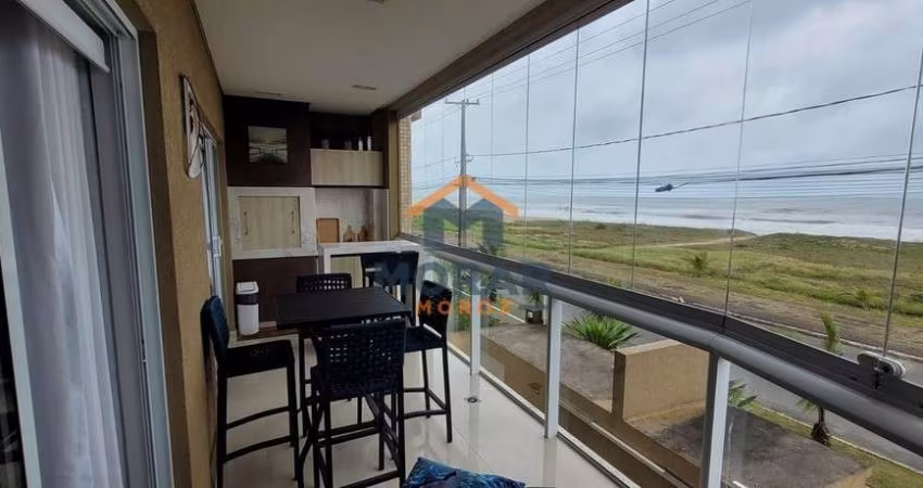 Apartamento frente-mar em Costa Azul
