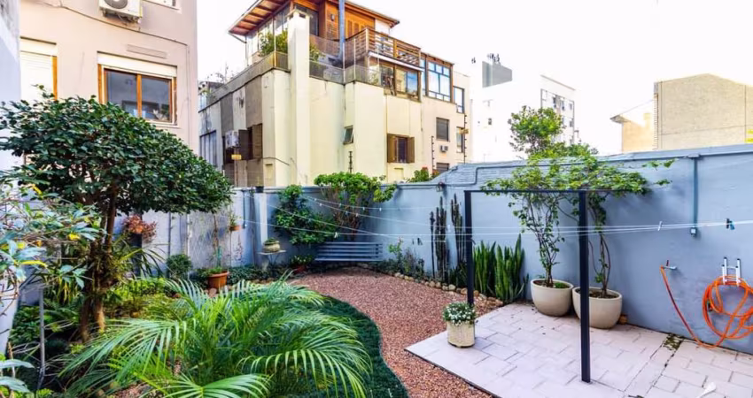 Casa para Venda em Porto Alegre, Petrópolis, 1 suíte, 4 quartos, 3 banheiros, 2 vagas