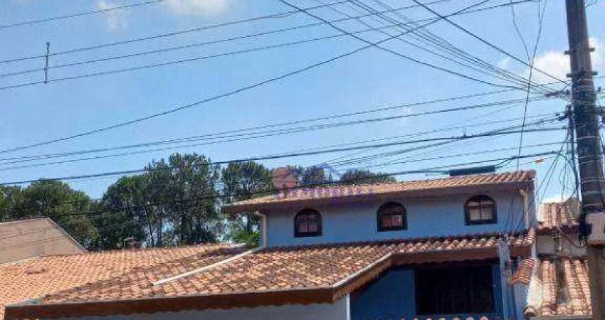 Casa com 3 dormitórios à venda, 120 m² por R$ 750.000 - Jardim das Flores - São José dos Campos/SP