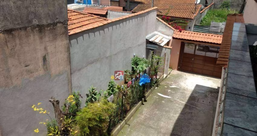 Casa com 4 dormitórios, 1 suite, 3 vagas, amplos cômodos, OPORTUNIDADE à venda, 120 m² por R$ 660.000,00 - Vila Carmosina - São Paulo/SP