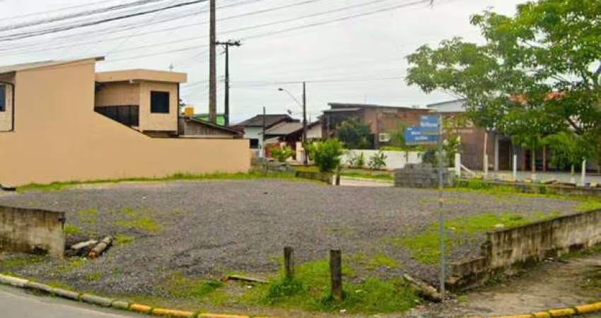 Terreno Amplo