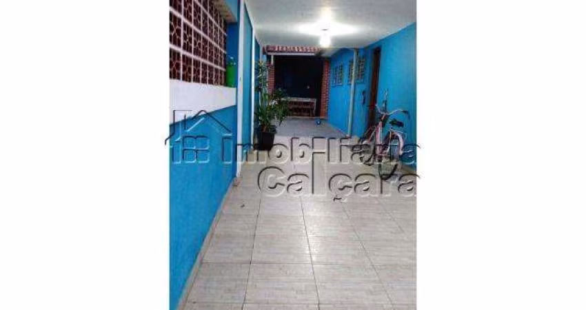 Casa para Venda em Praia Grande, Caiçara, 2 dormitórios, 2 banheiros, 3 vagas