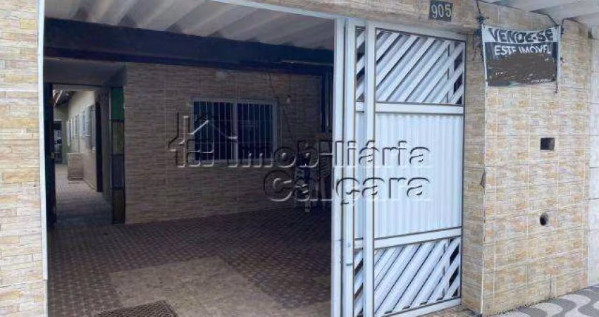 Casa para Venda em Praia Grande, Cidade Ocian, 2 dormitórios, 1 suíte, 2 banheiros, 2 vagas