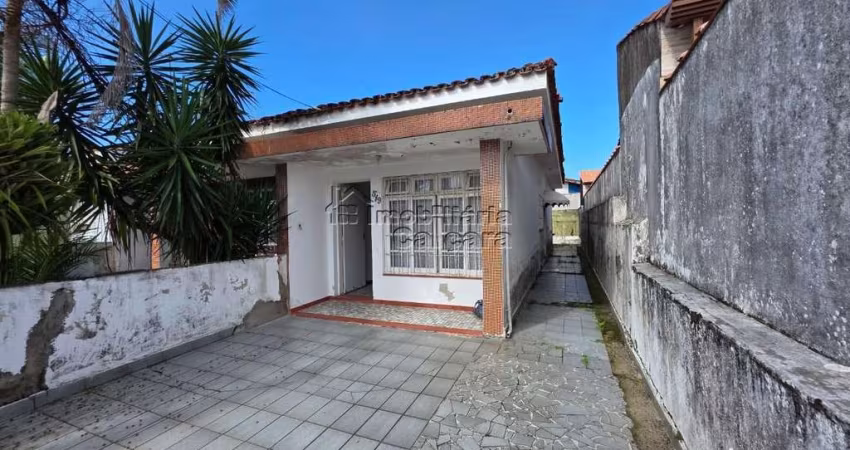 Excelente oportunidade, casa com 01 dormitório no Jardim Imperador
