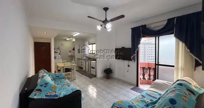 Apartamento com 02 dormitórios, no caiçara á 200 metros da praia!!!