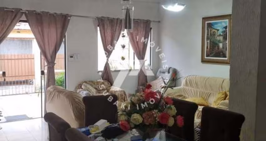 Casa - Tv. Perebebuí - Pedreira