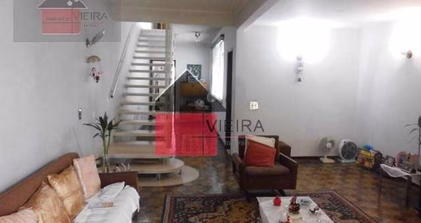 Ótimo sobrado residencial à venda, próximo do Parque da Aclimação, com 3 dormitórios, 2 salas, 3 ba