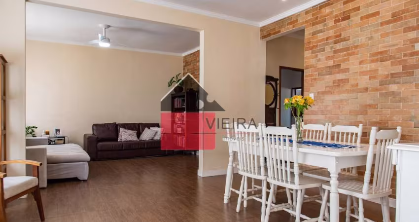 Casa à venda, 2 dormitórios sendo 1 suíte, 3 vagas, reformada, São Paulo, SP