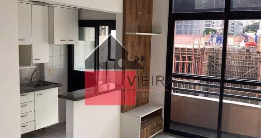 Apartamento Duplex com suíte, closet e espaço para escritório, à venda, Pinheiros, São Paulo, SP