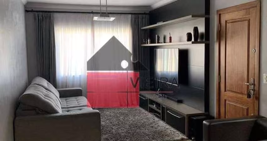 Casa próximo do metrô Vila Sônia e do estádio do Morumbi. Fácil  acesso à avenida Professor Francis