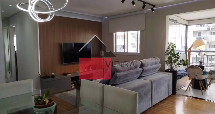 Apartamento à venda, Fácil acesso à avenida Giovanni Gronchi e marginal Pinheiros.Perto do Shopping