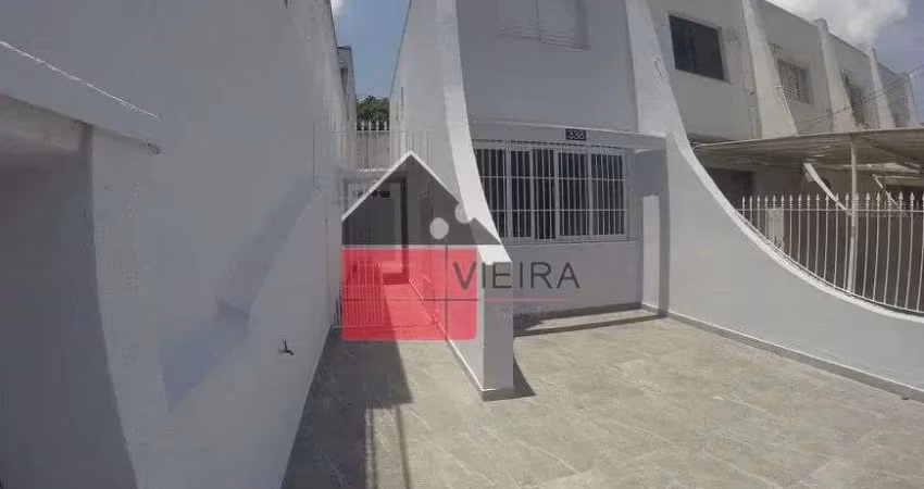 Sobrado à venda 2 dormitorios , Bosque da Saúde,Casa sobrado que acabou de passar por uma reforma c