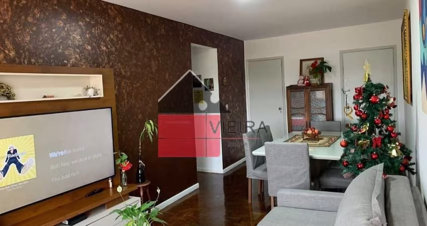 Apartamento à venda, Saúde, com 95m², 3 dormitórios, 2 banheiros sociais, área de serviço e 2 vagas