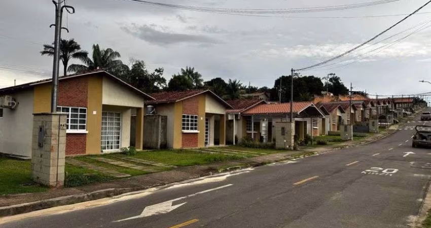 Casa terrea próximo a Ponte sobre o Rio Negro, com 55m², terreno de 160,m². 02 vagas, pode ser fin.