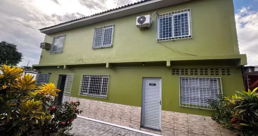 Apartamento para locação, bairro dom pedro i, dois andares, localização ótima, próximo conde do pão