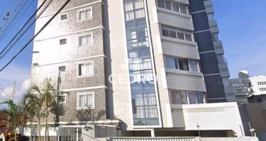 Apartamento com 3 quartos, sendo 1 suíte, na Vila Estrela