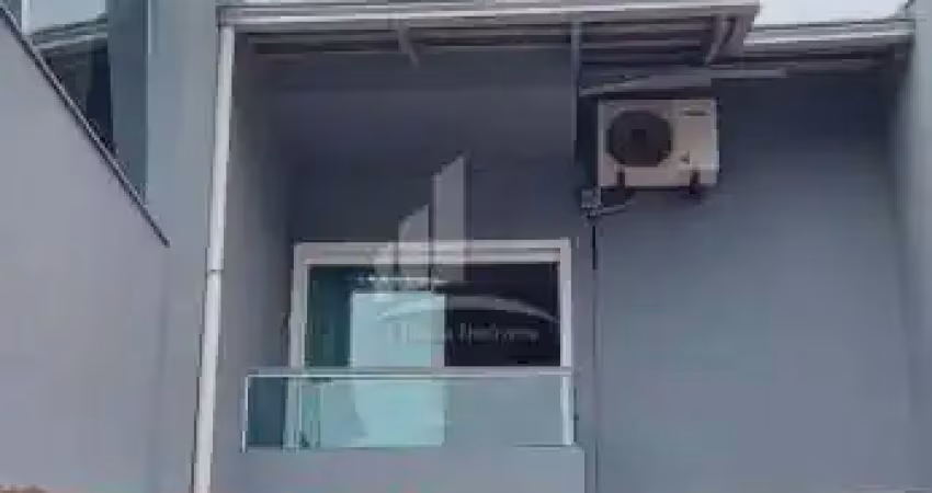Casa com 2 quartos à venda na Rua Colombo, João Costa, Joinville