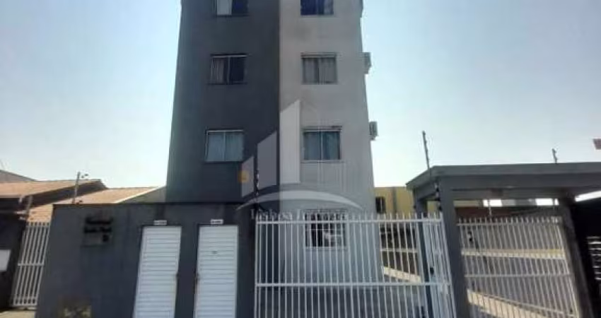Apartamento com sacada e churrasqueira no Aventureiro!