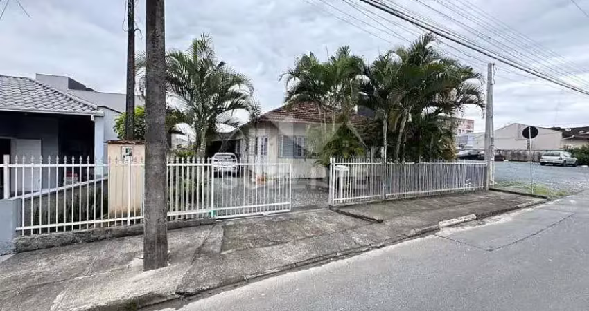 Terreno à venda na Rua Quinze de Novembro, 7005, Vila Nova, Joinville