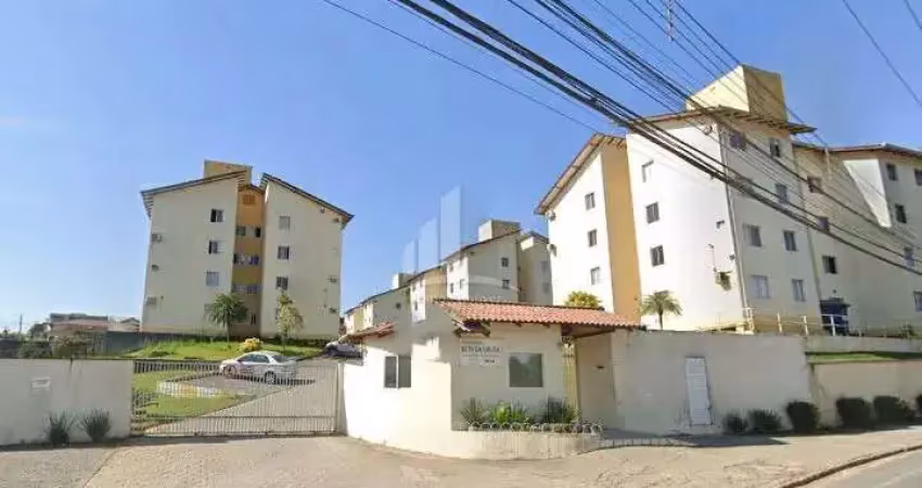 Apartamento térreo com 03 dormitórios a venda no bairro paranaguamirim !!