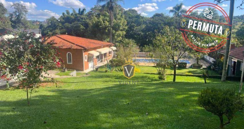 Chácara com 2 casas térreas à venda Chácara São Francisco - Currupira - Jundiaí/SP