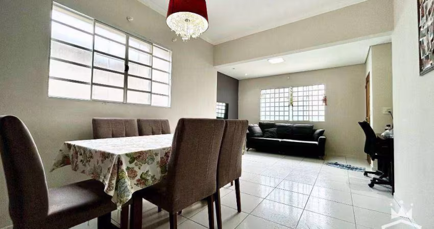 Casa com 2 dormitórios à venda, 122 m² por R$ 635.000,00 - Vila Rio Branco - Jundiaí/SP