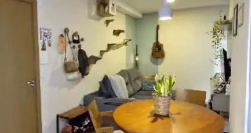Apartamento 2 dorm. com varanda e ar condicionado - altos da samuel