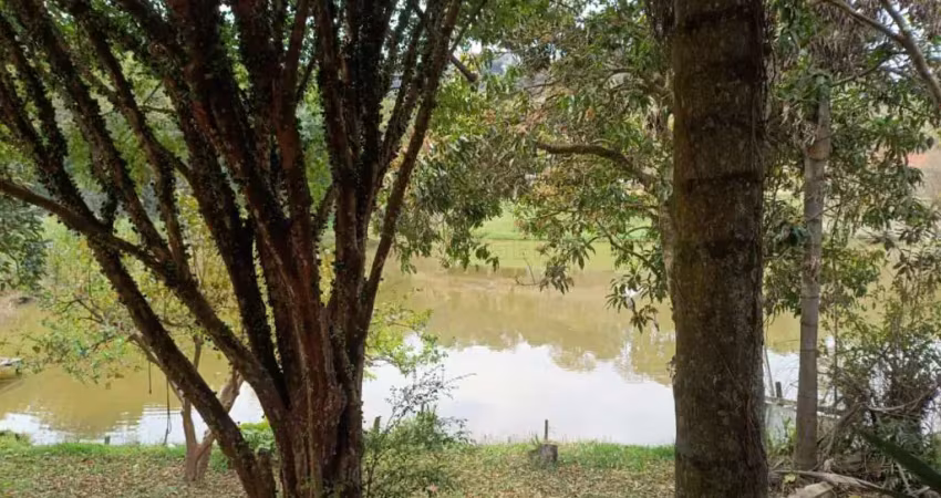 Chacara  térrea com lago a venda - bairro caxambu- jundiai /sp.
