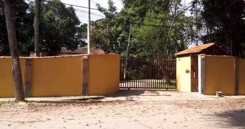 Vendo Terreno em condomínio fechado com 435 metros quadrados em Vargem Grande - Rio de Janeiro - RJ