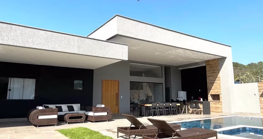 Vendo belíssima casa linear contemporânea em Vargem Grande RJ