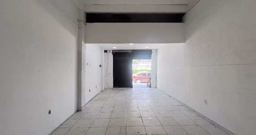 Ponto comercial para alugar na Rua Manhuaçu, Vargem Grande, Rio de Janeiro