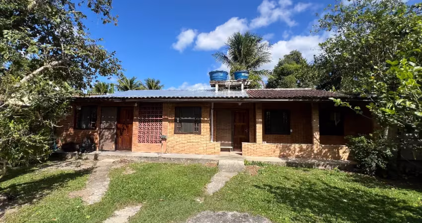 Casa com 2 quartos para alugar na Rua Agapanto, Vargem Grande, Rio de Janeiro