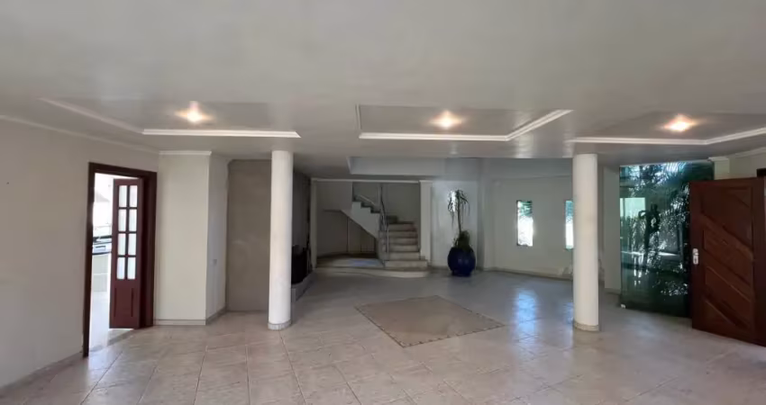 Vargem grande mansão 5 suítes terreno 750 m² área construída 550m²