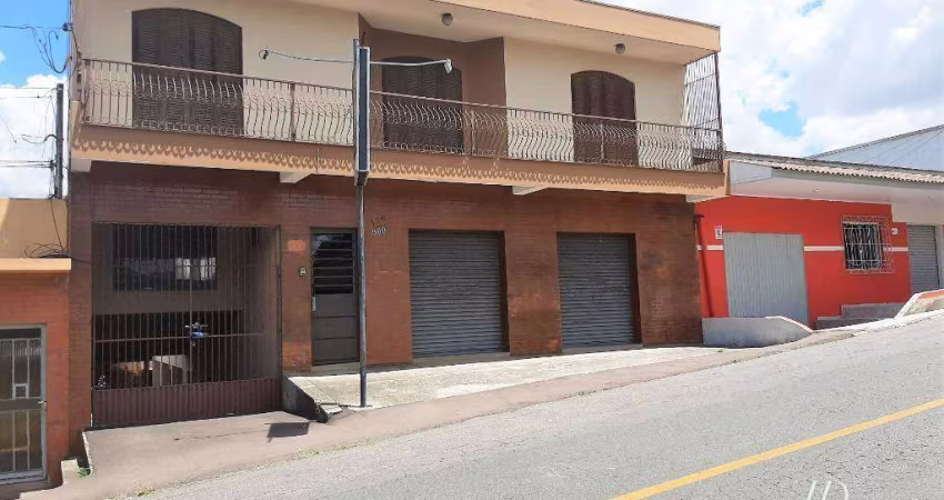 Sobrado com 4 dormitórios à venda, 264 m² por R$ 979.000,00 - Itália - São José dos Pinhais/PR