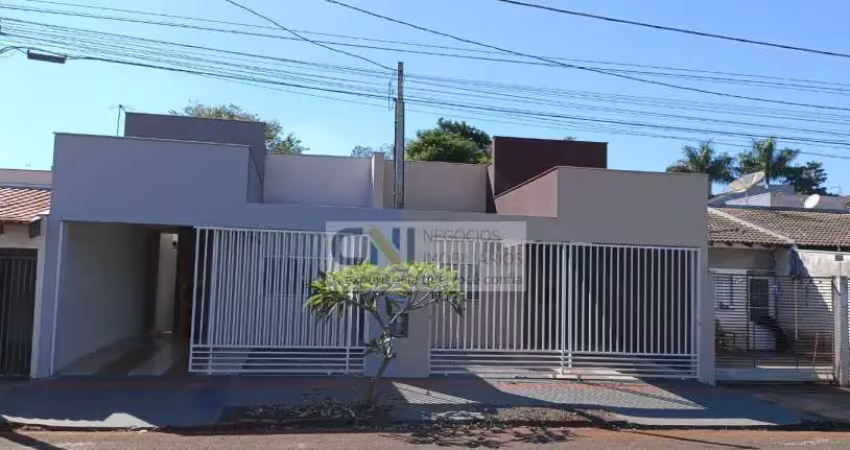 Casa com 3 quartos à venda na Avenida Juvenal Pietraroia, AO LADO DO, Colúmbia, Londrina