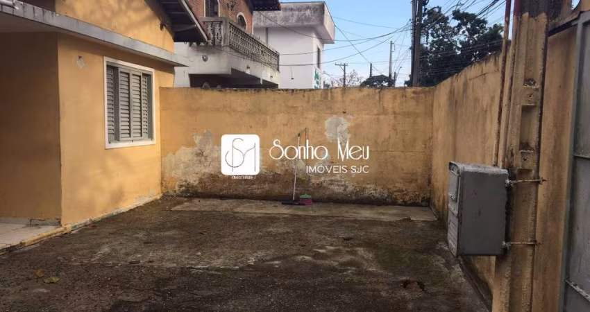 Terreno com Casa em ótima localização no Jardim Osvaldo Cruz